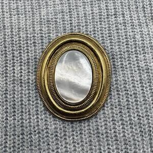 Vintage Gold Tone Oval Brooch Mother of Pearl Cabochon Classic Frame